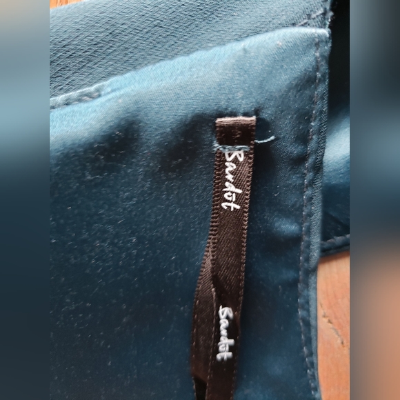 Bardot Dress - Picture 3 of 7